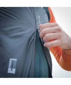 Chaleco GOBIK PLUS 2.0 Hombre Dark Coal -Bicicletas Ventas chaleco gobik plus 20 hombre dark coal 2