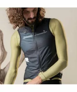 Chaleco GOBIK Plus 2.0 Hombre Royal Black -Bicicletas Ventas chaleco gobik plus 20 hombre royal black 2